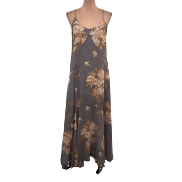 Lulus Dresses & Skirts - Lulu’s Feeling Freesia Grey Floral Print Maxi Dress Size Medium